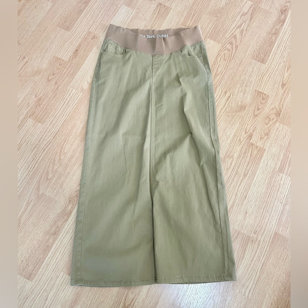 New The Skirt Outlet maxi long modest woman size 5/6
